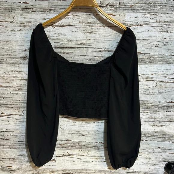 Forever 21 black blouse crop top size small - Picture 8 of 8